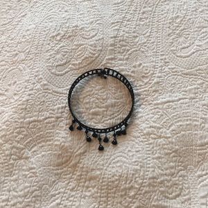 Black choker
